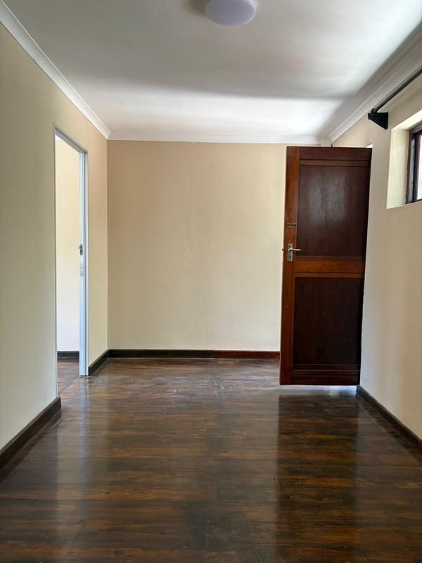 To Let 1 Bedroom Property for Rent in Penhill Western Cape